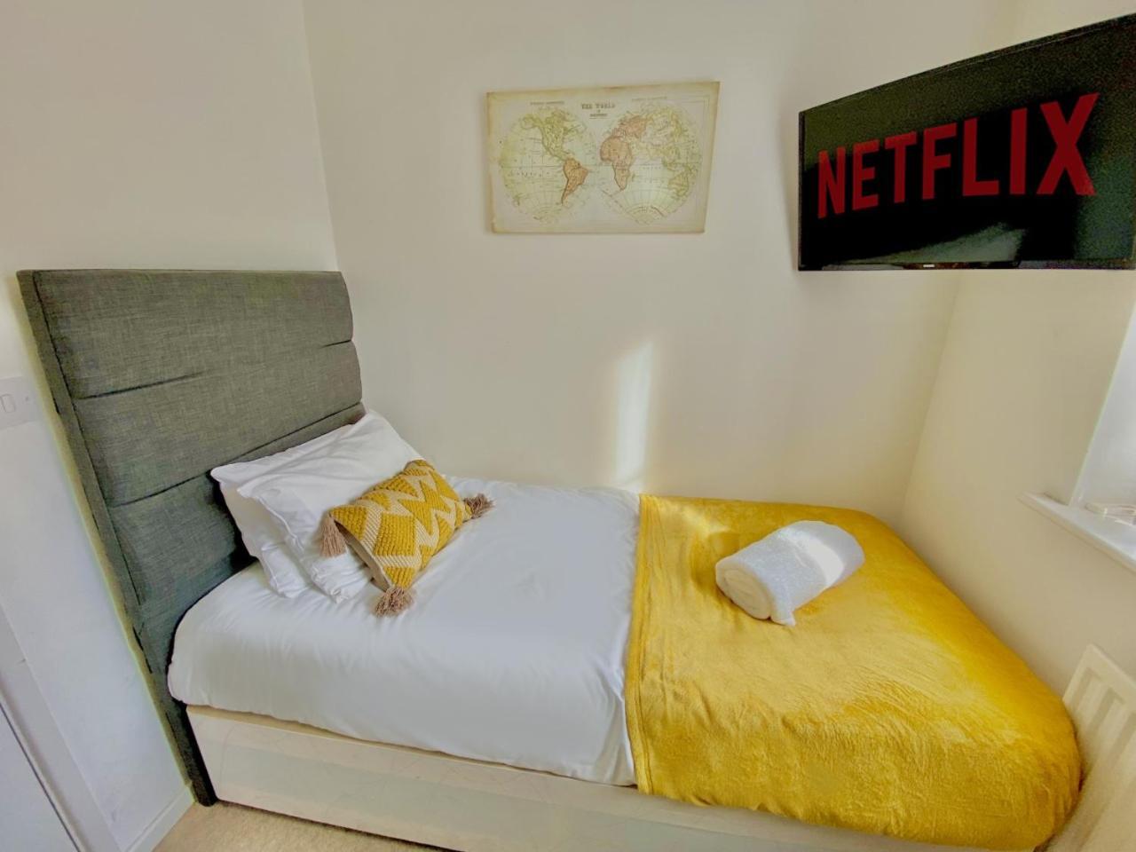Walsall Group Accommodation Buitenkant foto